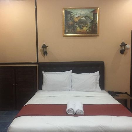 Madu Sari Hotel & Restaurant Кинтамани Экстерьер фото